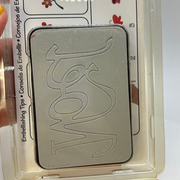 SIZZIX Noel Set 3 Dies 658033 Karen Burniston Embellishing Tips - Picture 3 of 11